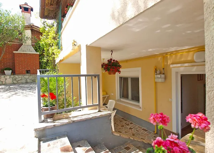 Eugen 1346 Apartmán *