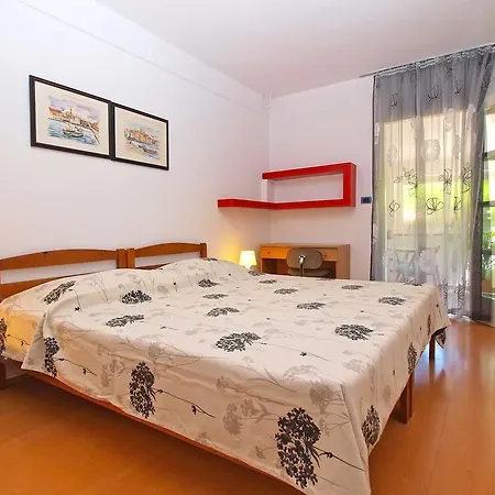 Eugen 1346 Apartament