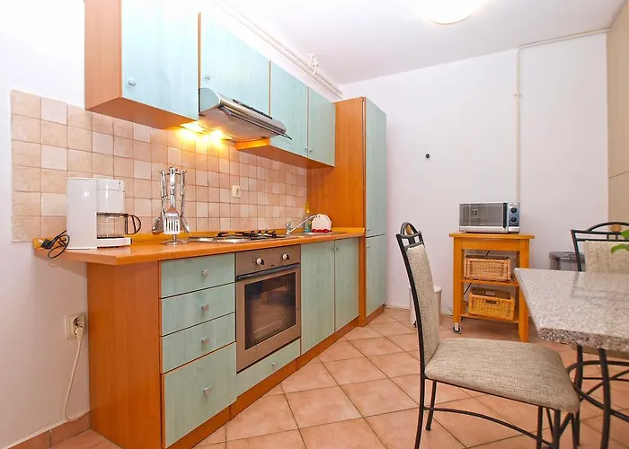 Eugen 1346 * פולה